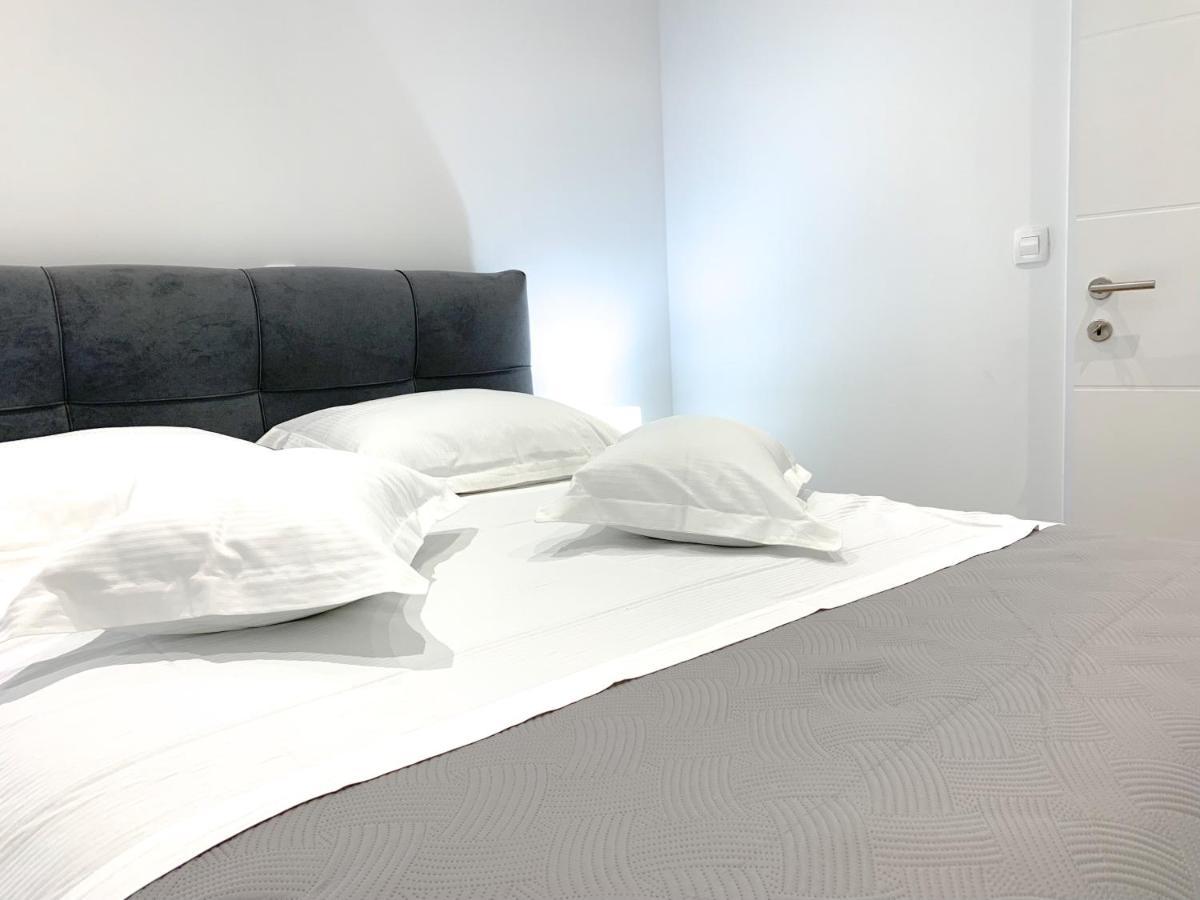 G Apartment Ποντστράνα Εξωτερικό φωτογραφία